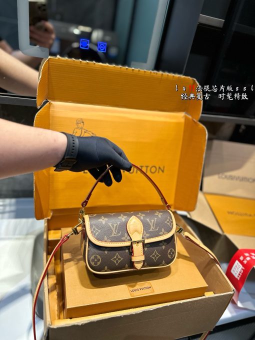 LV Diane handbag