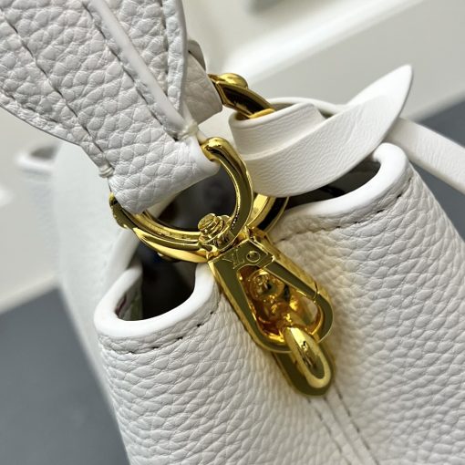 LV Capucines - Image 9