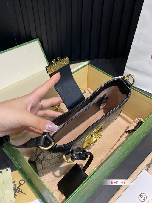Gucci padlock - Image 9