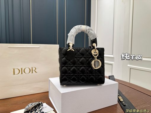 Dior lady bag