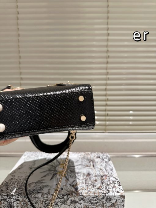 Dior handbag - Image 8