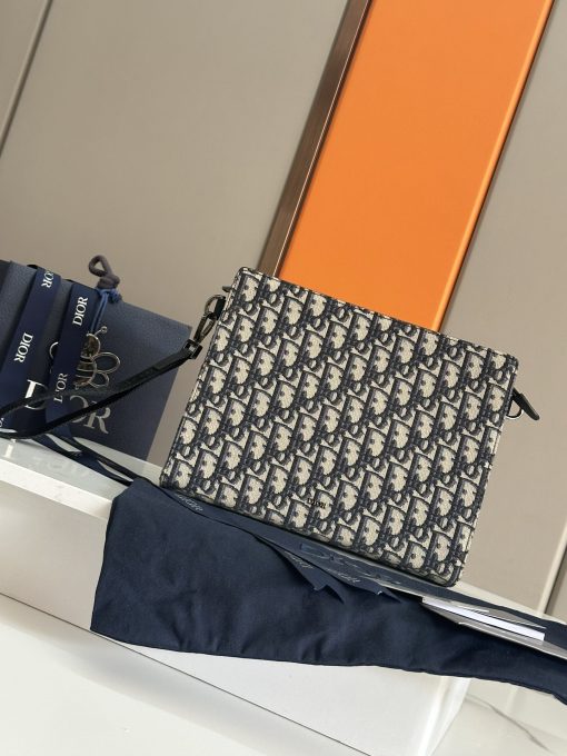 Dior Oblique bag