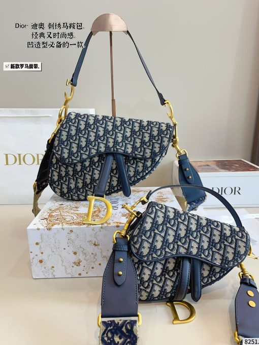 Dior saddle bag - Image 4