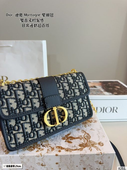 Dior Montaigne bag - Image 4
