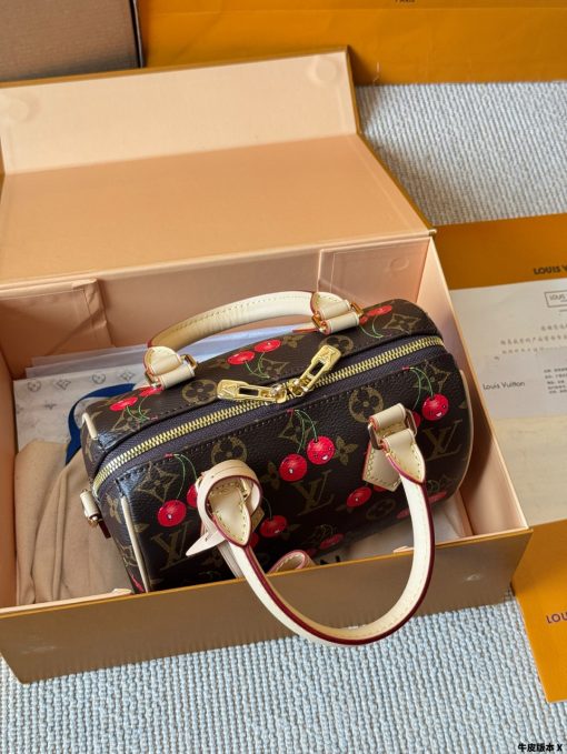LV Speedy pillow bag - Image 5