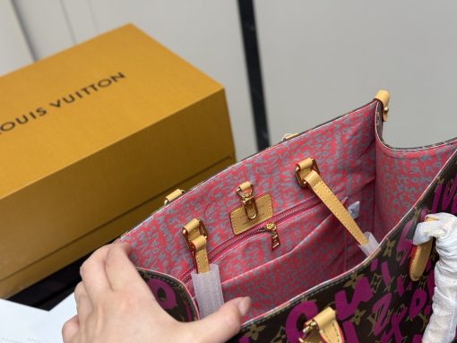 LV shopping bag - Image 6