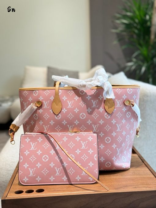 LV shopping bag - Image 10
