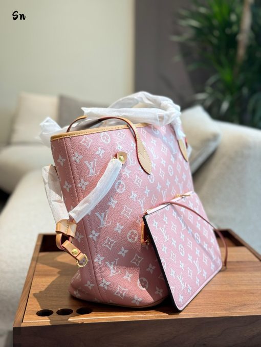 LV shopping bag - Image 5