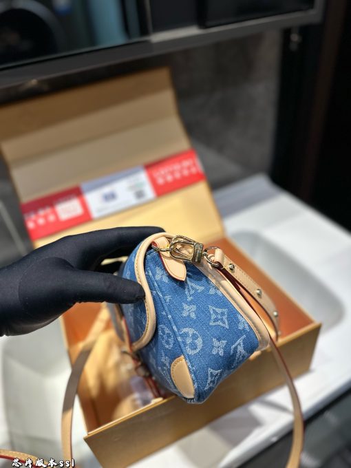 LV baguette - Image 5