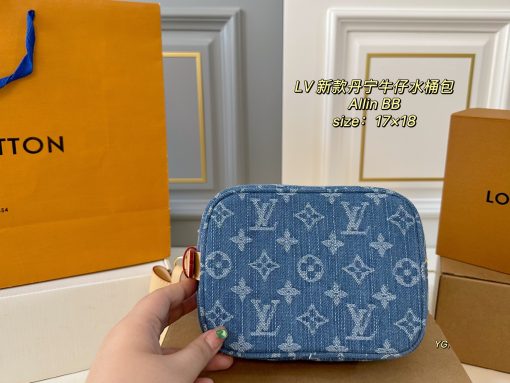 LV bucket bag - Image 5