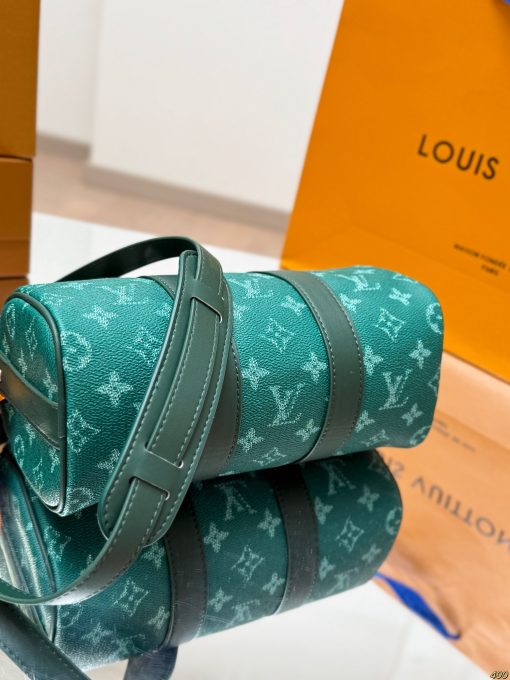 LV pillow bag - Image 4