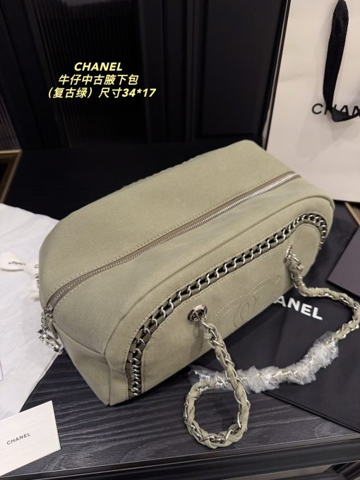 CHANEL underarm bag - Image 6