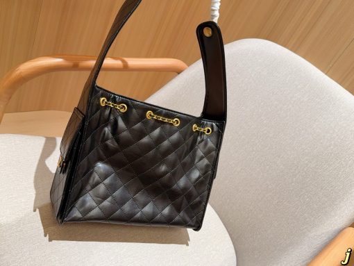 CHANEL underarm bag - Image 7