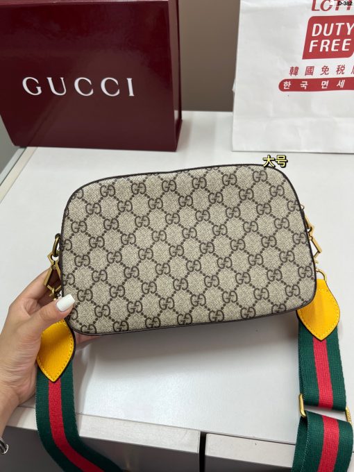 GUCCI camera bag - Image 7