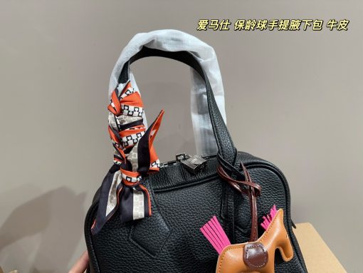 HERMES underarm bag - Image 8