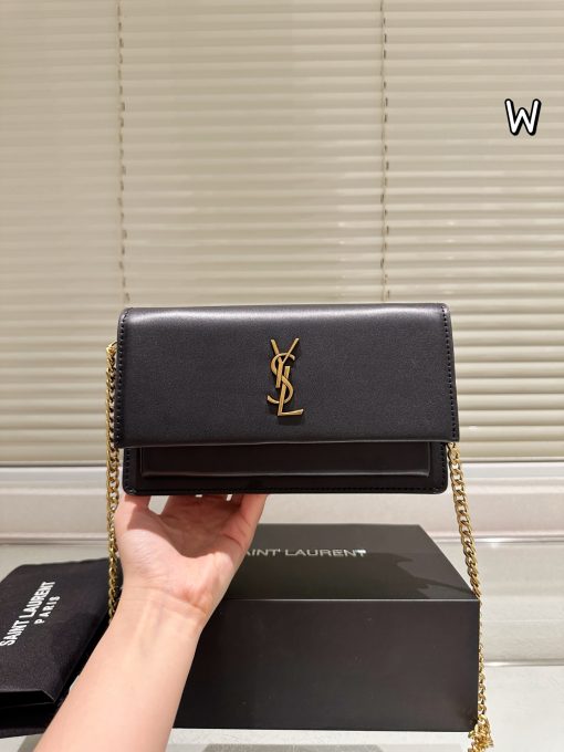 YSL envelope bag - Image 10